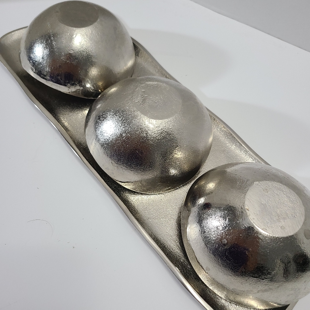 Zodax Silver Bowls‎ with Tray - Picture 3 of 6